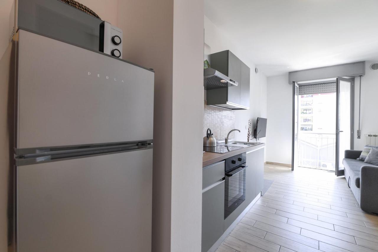 Primopiano - Bonomi Apartment Milano Ngoại thất bức ảnh