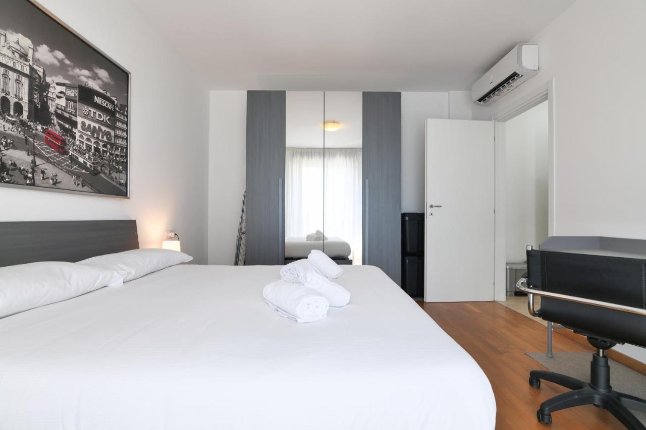 Primopiano - Bonomi Apartment Milano Ngoại thất bức ảnh
