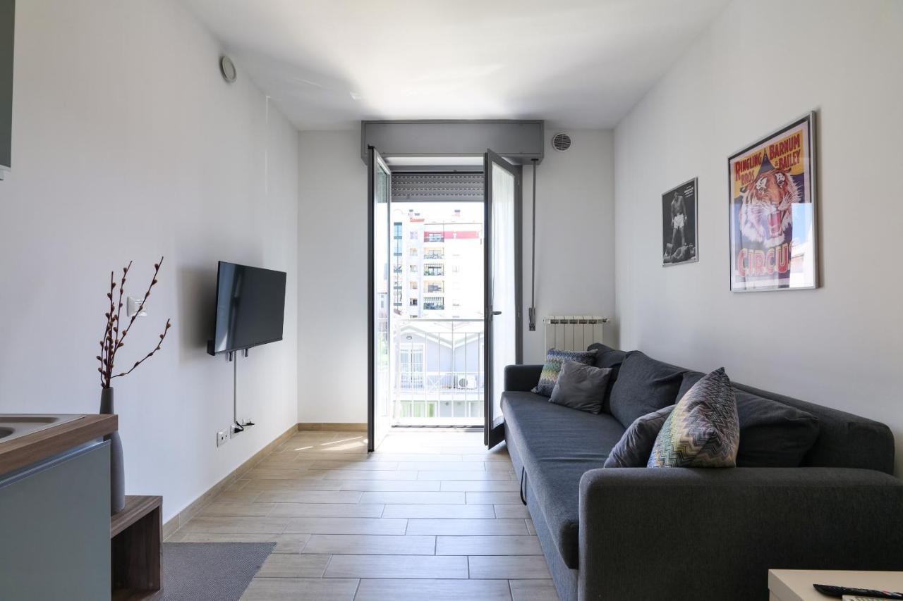 Primopiano - Bonomi Apartment Milano Ngoại thất bức ảnh