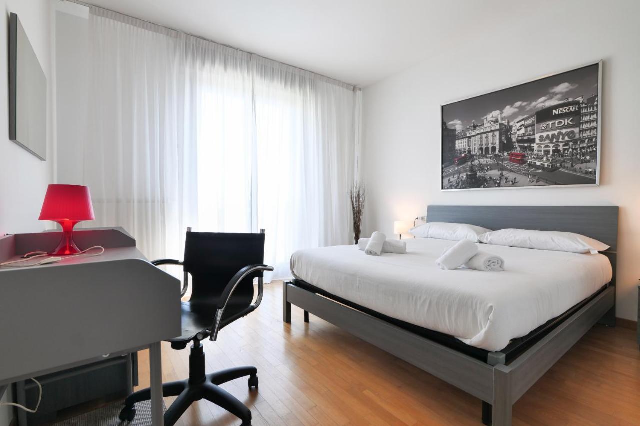 Primopiano - Bonomi Apartment Milano Ngoại thất bức ảnh