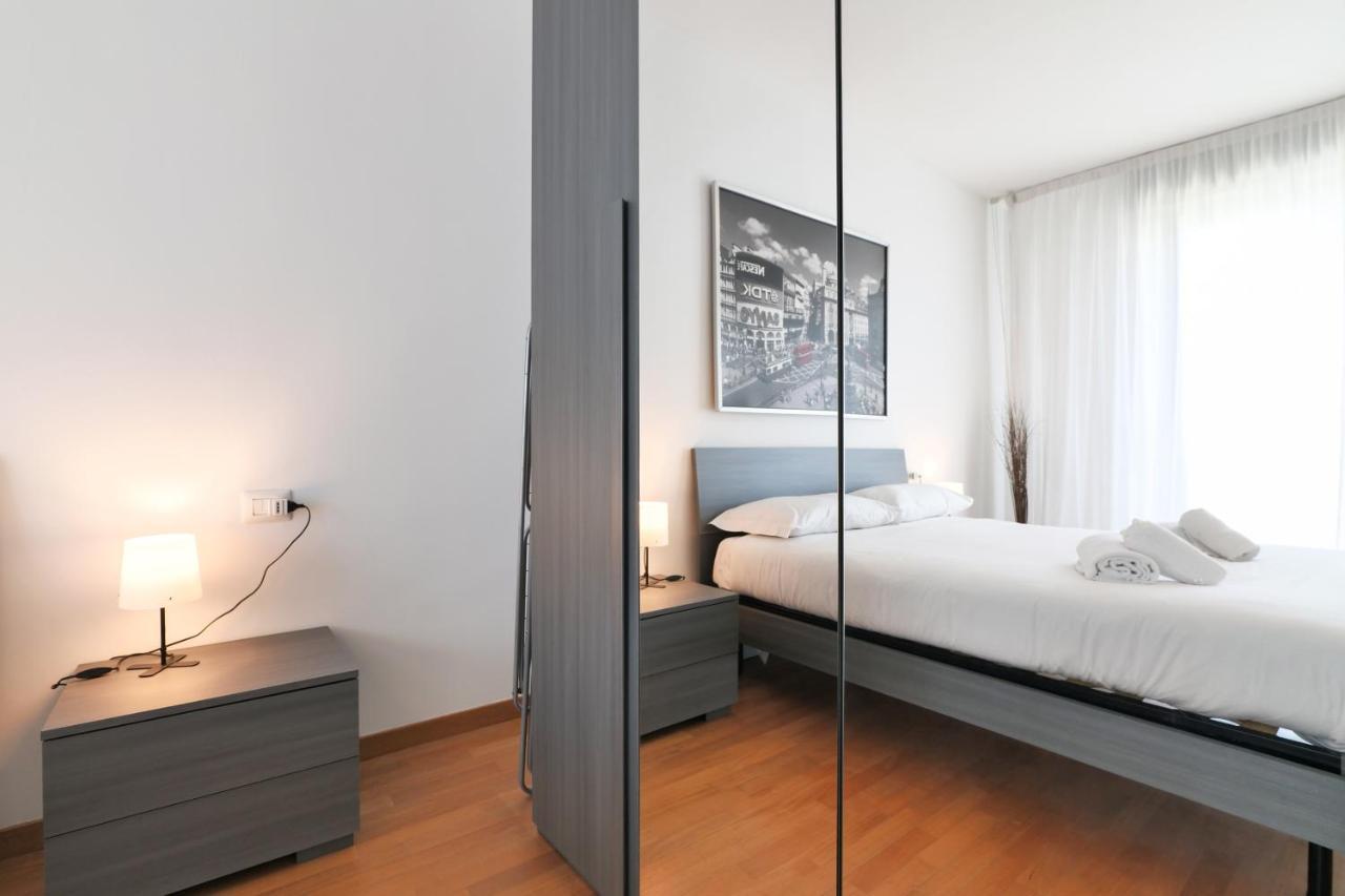 Primopiano - Bonomi Apartment Milano Ngoại thất bức ảnh