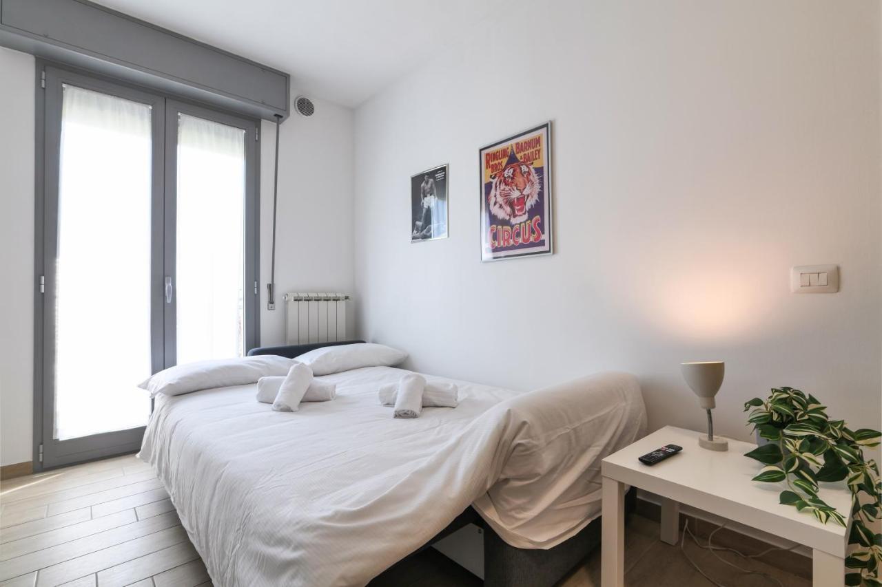 Primopiano - Bonomi Apartment Milano Ngoại thất bức ảnh