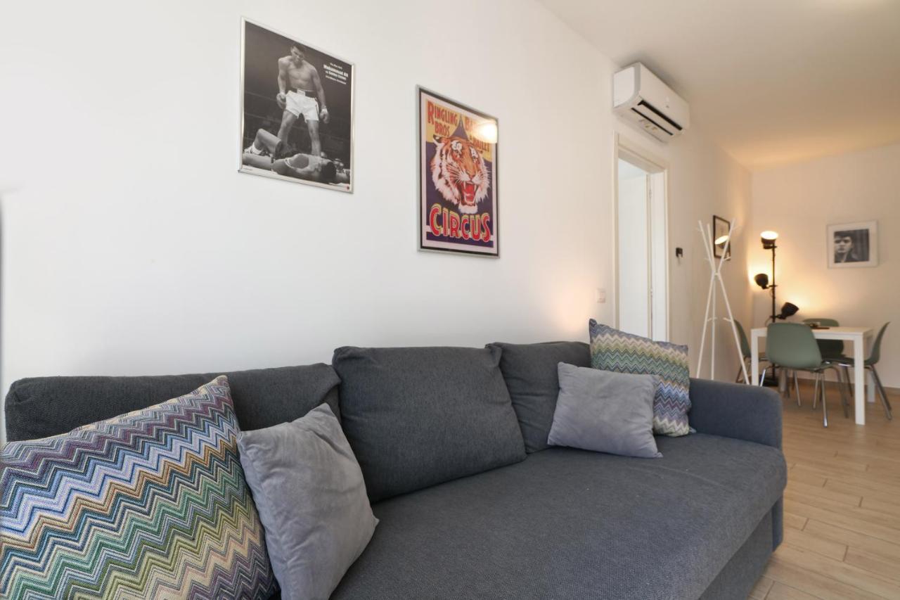 Primopiano - Bonomi Apartment Milano Ngoại thất bức ảnh